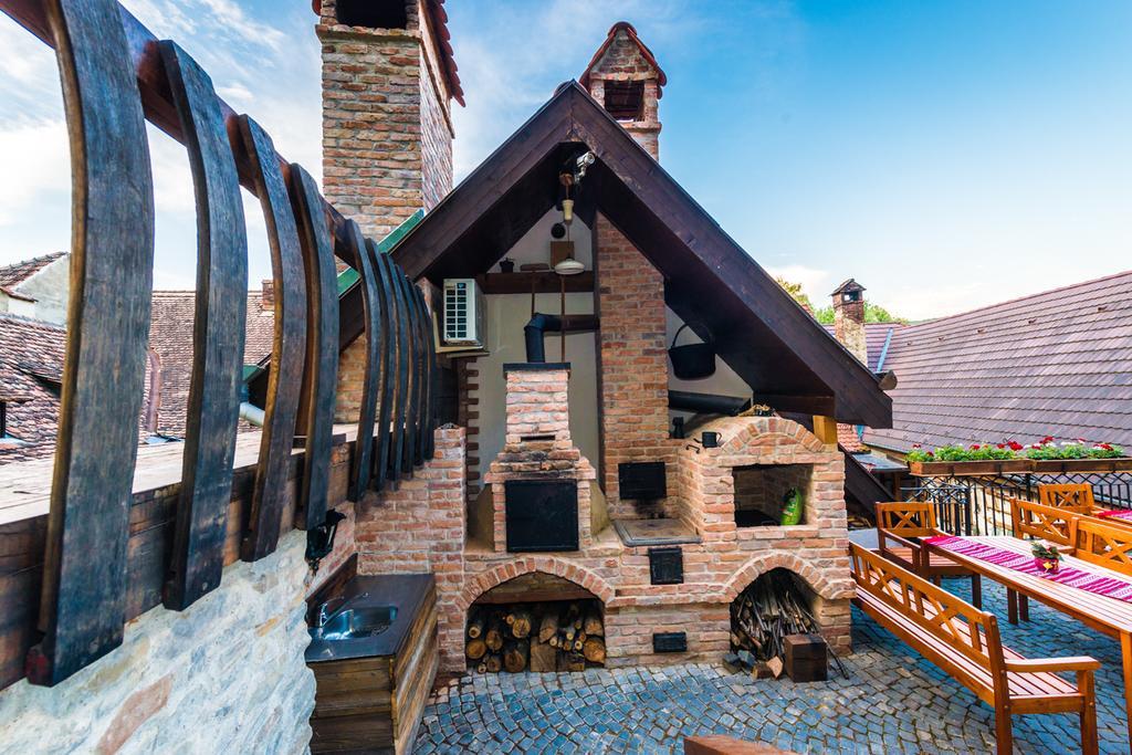 Hotel Casa Savri Sighişoara Exterior foto